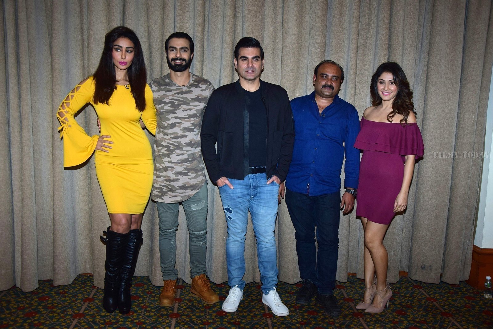 Photos: Media interactions with the cast of Nirdosh at JW Marriott | Picture 1557109