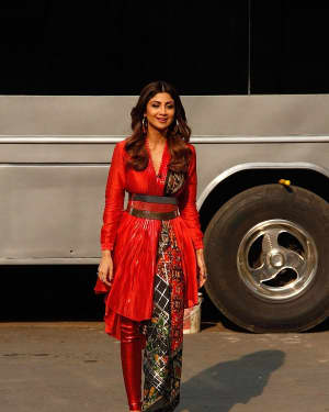 Shilpa Shetty - Photos: Celebs at the Sets Of Super Dancer - Chapter 2 | Picture 1557853
