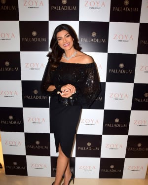 Sushmita Sen - Photos: ZOYA from the House of Tata, celebrates the launch of its second boutique | Picture 1558655