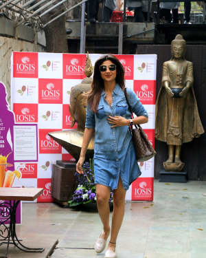 Photos: Shilpa Shetty Spotted at IOSIS Spa | Picture 1560486