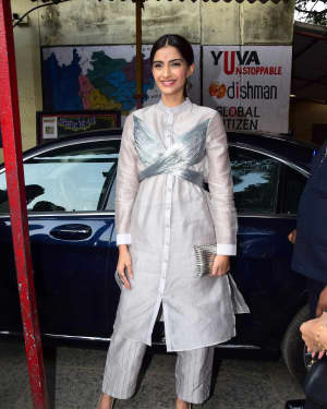 Photos: Sonam Kapoor given Yuva unstoppable Padman Awards | Picture 1560477