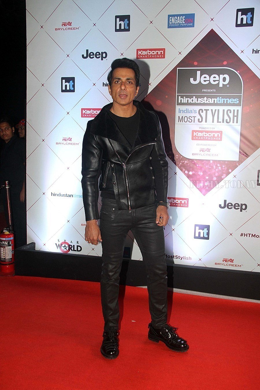Sonu Sood - Photos: Red Carpet Of Ht Most Stylish Awards 2018 | Picture 1561717