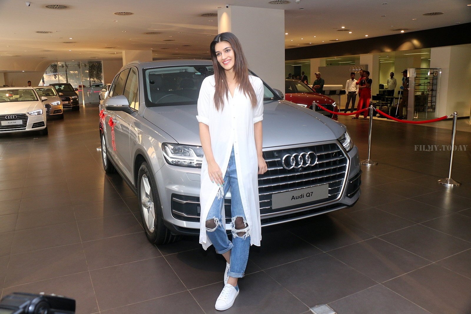 Photos: Kriti Sanon Taking The Delivery Of The Audi Q7 | Picture 1562345