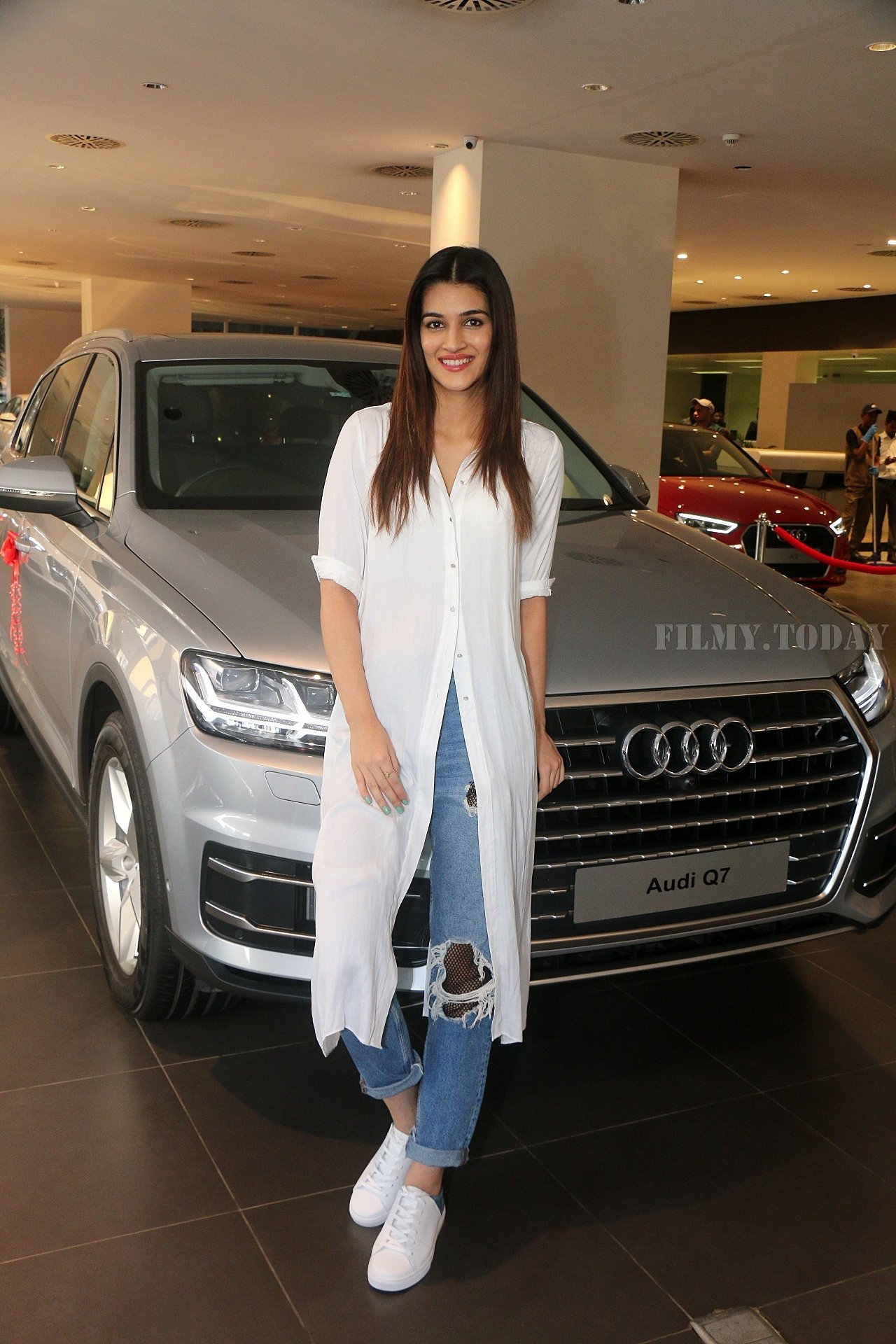 Photos: Kriti Sanon Taking The Delivery Of The Audi Q7 | Picture 1562346