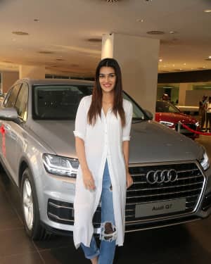 Photos: Kriti Sanon Taking The Delivery Of The Audi Q7 | Picture 1562346