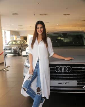 Photos: Kriti Sanon Taking The Delivery Of The Audi Q7 | Picture 1562343