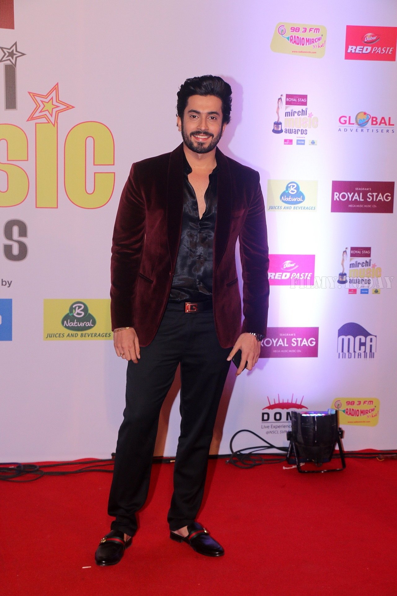 Photos: Red Carpet Of 10th Mirchi Music Awards 2018 | Picture 1562457