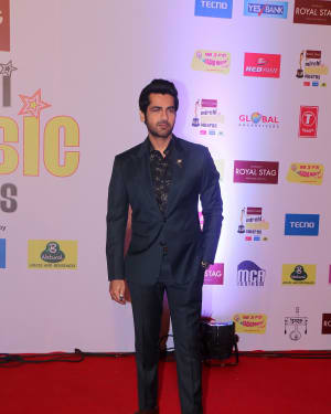 Photos: Red Carpet Of 10th Mirchi Music Awards 2018 | Picture 1562495