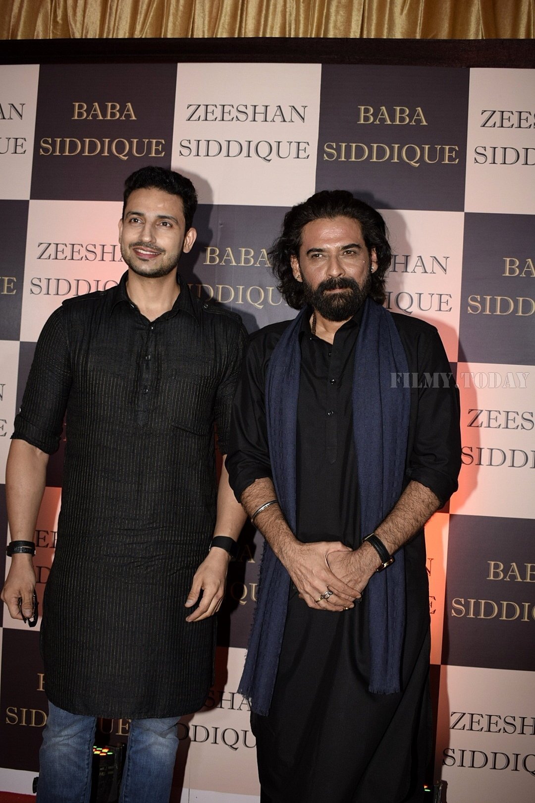 Photos: Baba Siddiqui Iftar Party at Taj Lands End | Picture 1584988