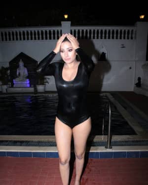 Photos: Niharica Raizada Spotted in Swimsuit | Picture 1571216