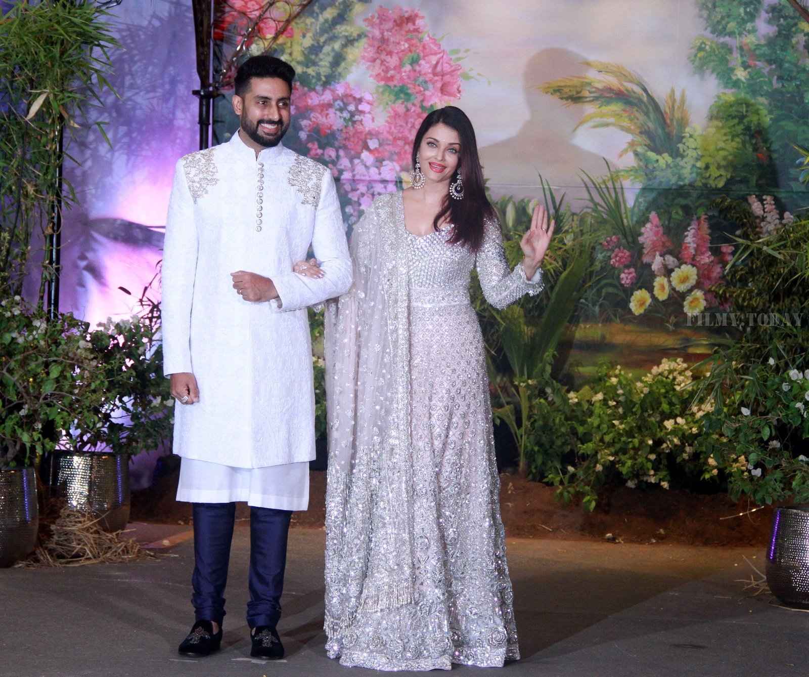 Photos: Sonam Kapoor and Anand Ahuja Wedding Reception | Picture 1581687