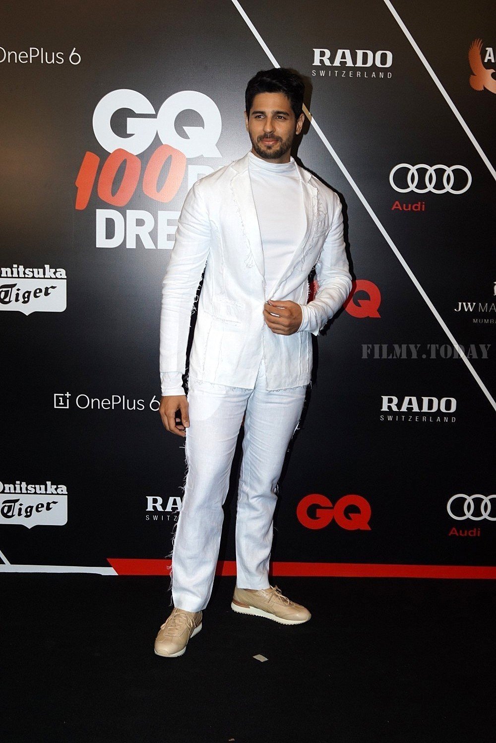Sidharth Malhotra - Photos: Red Carpet Ceremony of GQ Best Dressed 2018 | Picture 1583586