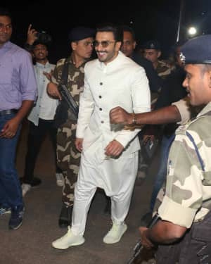 Photos: Ranveer & Deepika At Mumbai Airport As They Leave For Their Wedding In Italy | Picture 1609993