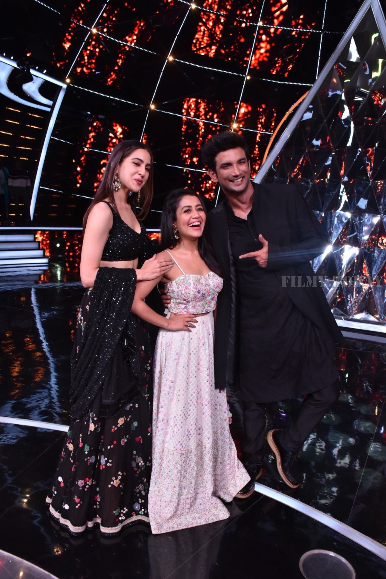 Photos: Kedarnath team at indian idol for promotions | Picture 1610912