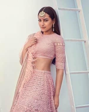 Sonakshi Sinha For Hello India November 2018 Photoshoot | Picture 1610902