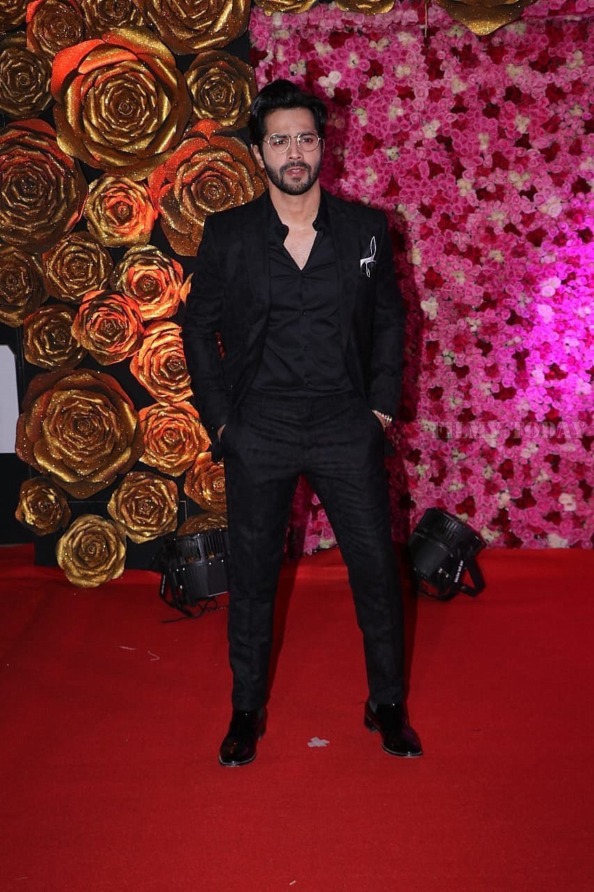 Varun Dhawan - Photos: Lux Golden Awards 2018 Red Carpet | Picture 1612223