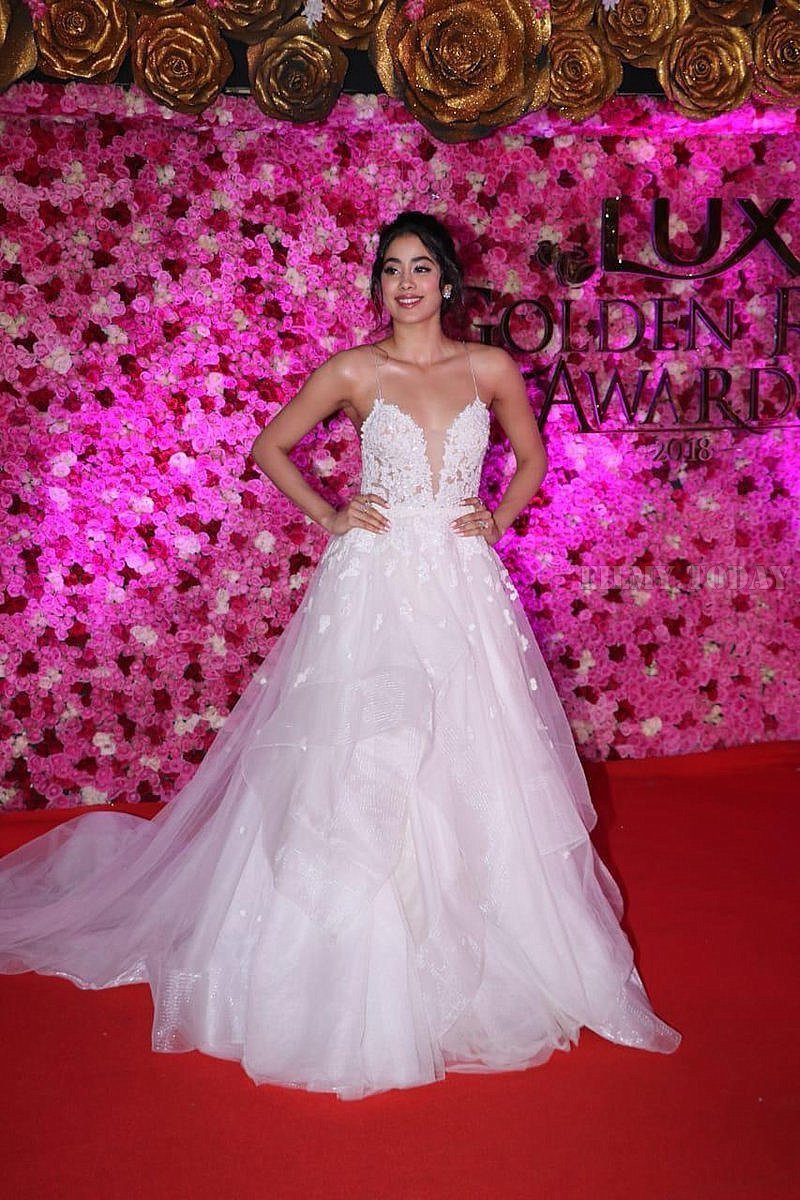 Janhvi Kapoor - Photos: Lux Golden Awards 2018 Red Carpet | Picture 1612241