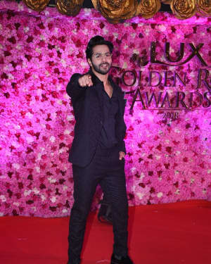 Photos: Lux Golden Awards 2018 Red Carpet | Picture 1612154