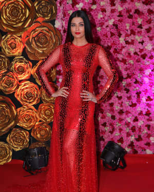 Aishwarya Rai Bachchan - Photos: Lux Golden Awards 2018 Red Carpet | Picture 1612098