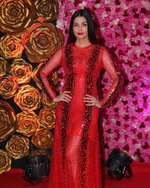 Aishwarya Rai - Photos: Lux Golden Awards 2018 Red Carpet