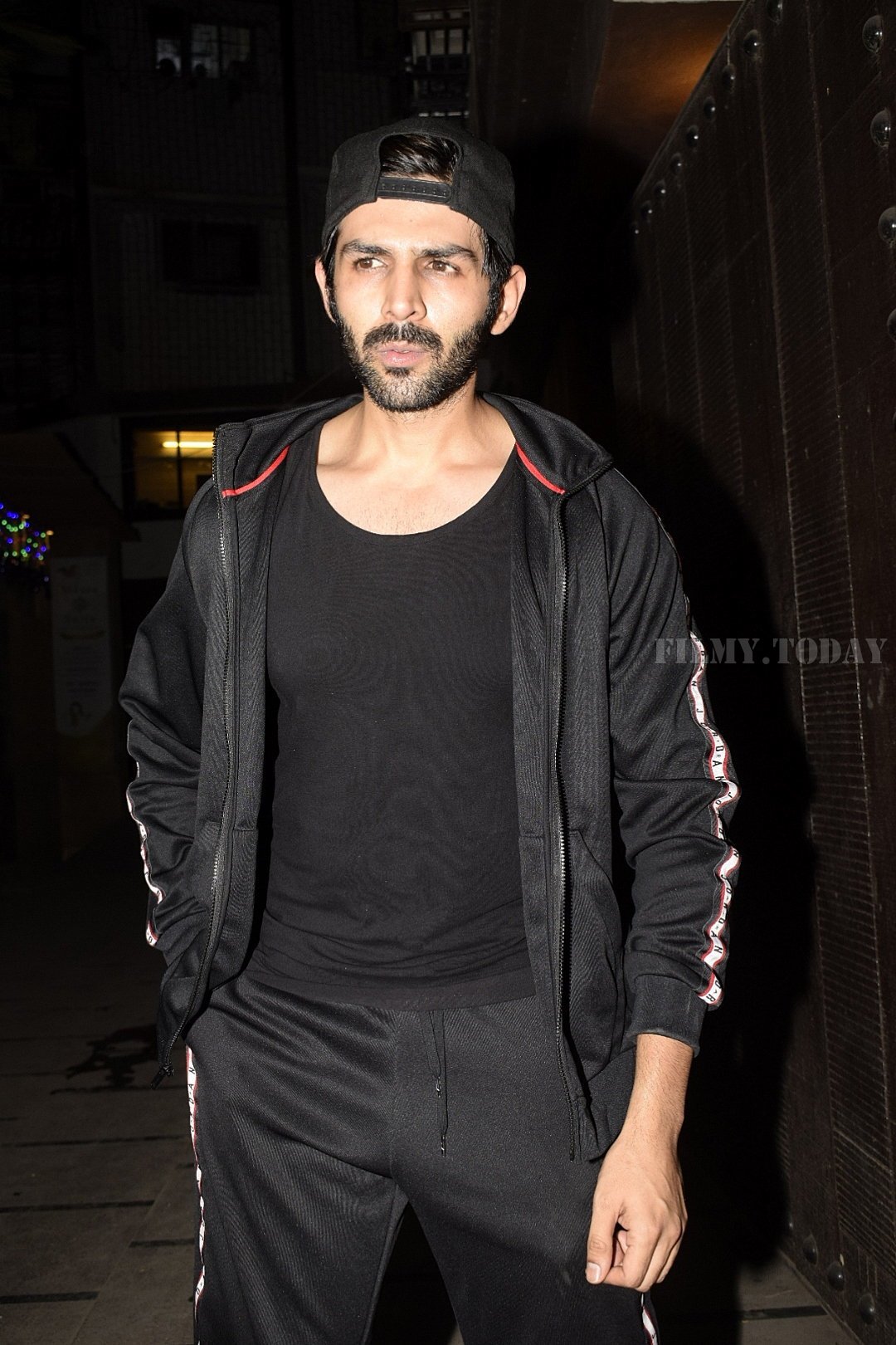 Kartik Aaryan - Photos: Celebs Spotted at Gym in Juhu | Picture 1612905