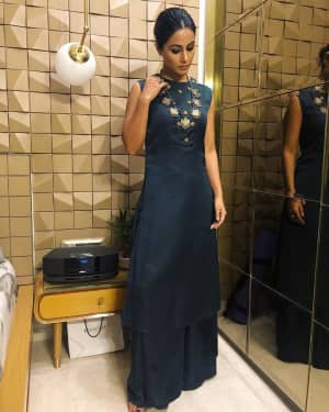 Photos: Hina Khan Outfit For Iconic Achievers Awards | Picture 1601622