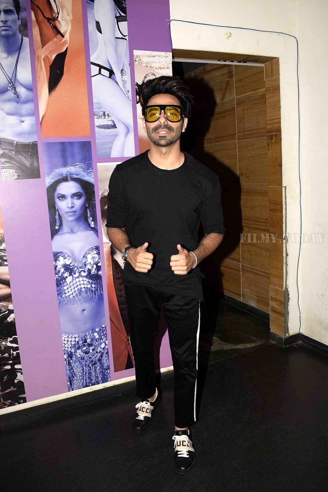 Photos: Screening of film Andhadhun at Sunny Sound | Picture 1601874