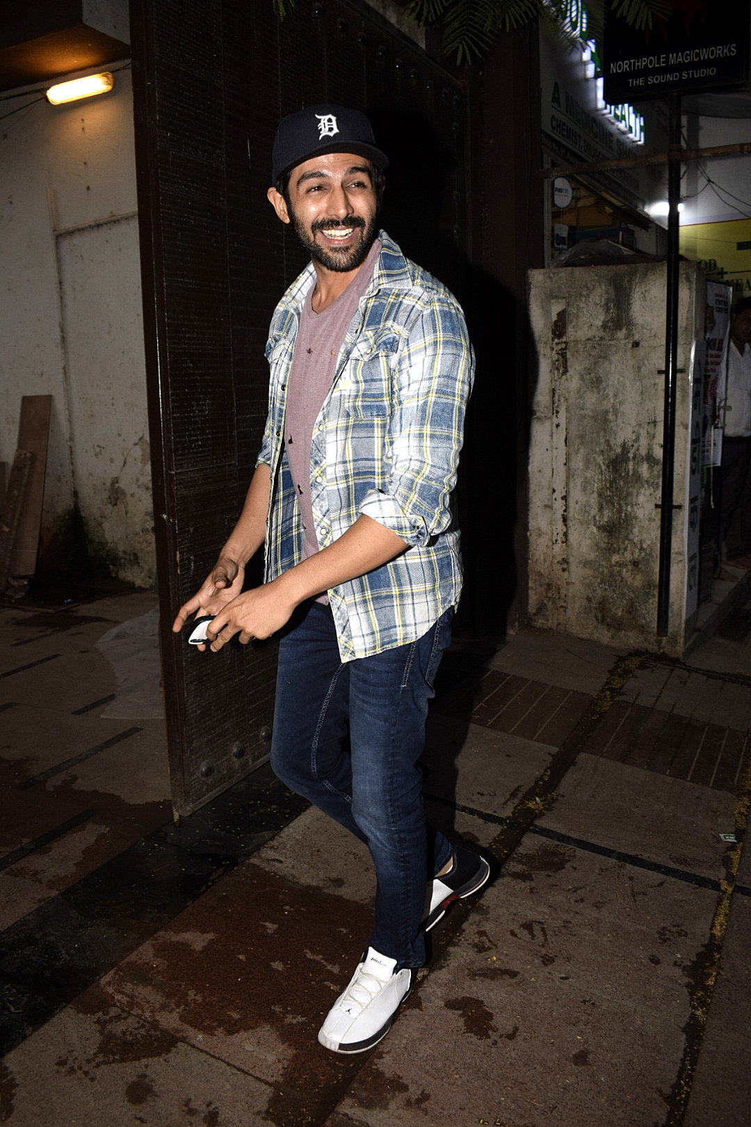 Photos: Kartik Aryan Spotted At Gym | Picture 1602810