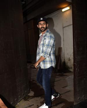 Photos: Kartik Aryan Spotted At Gym | Picture 1602809