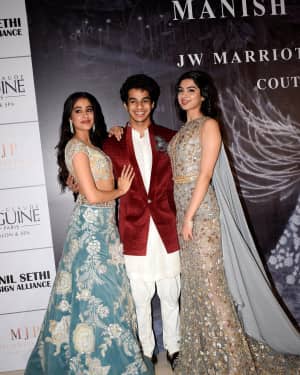 Photos: Red Carpet for Manish Malhotra new collection Haute Couture | Picture 1597613