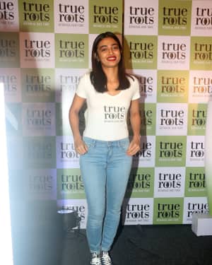 Photos: Radhika Apte at the launch of Marico's botanical hair tonic | Picture 1599312