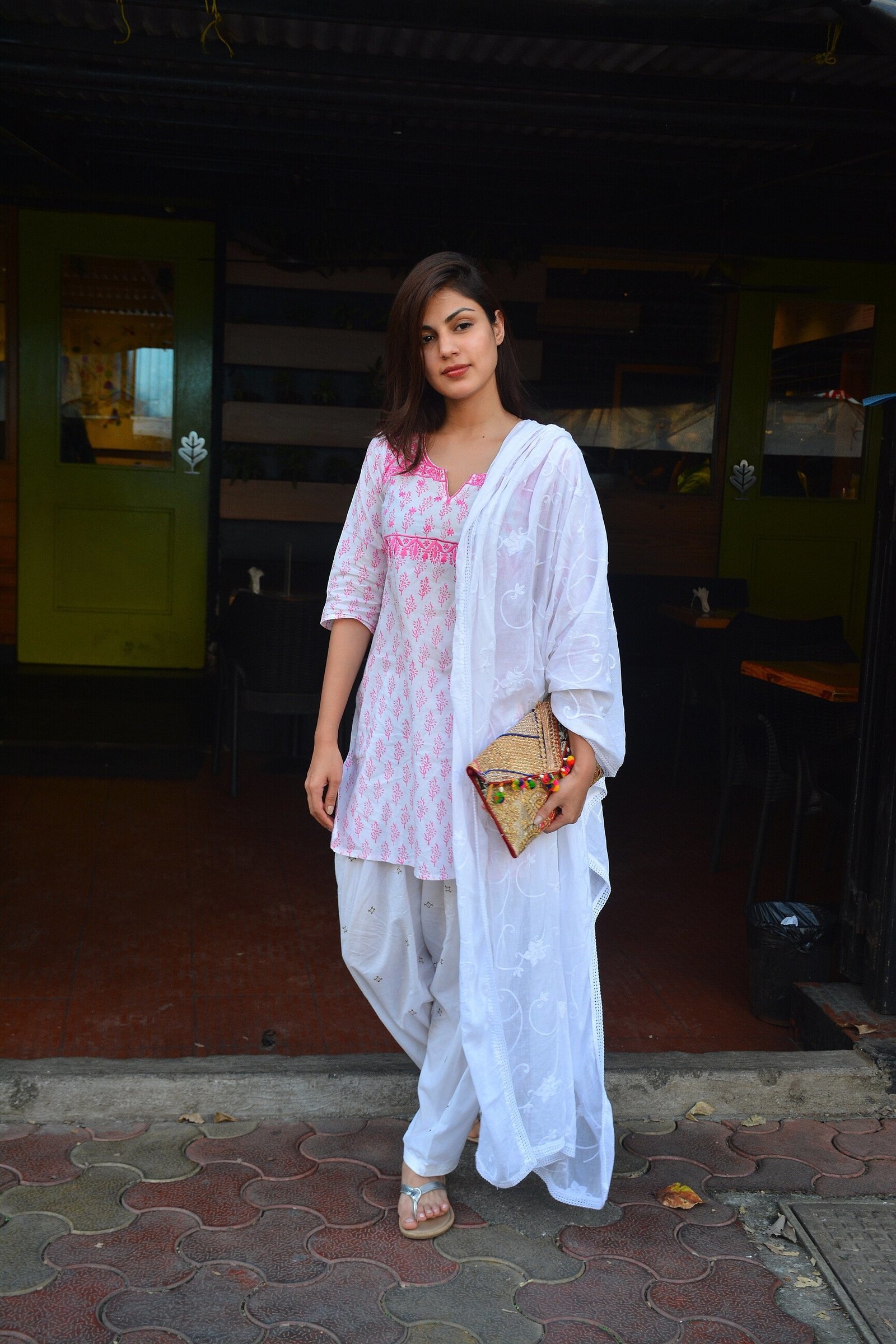 Photos: Rhea Chakraborty Spotted at Bandra | Picture 1599677