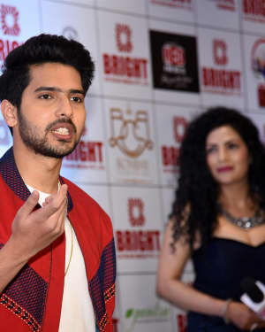 Photos: Celebs at Yogesh Lakhani Bright Awards & Red Carpet | Picture 1599781