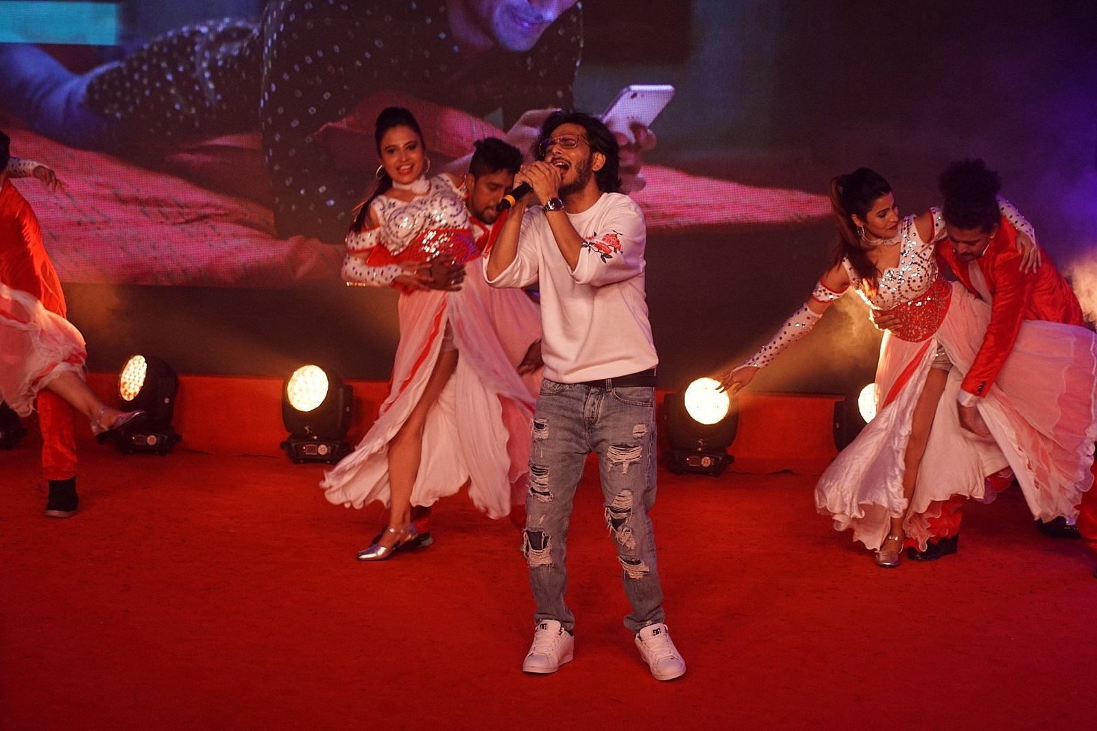 Photos: Musical Concert Celebrating the journey of 'Loveratri' | Picture 1600204