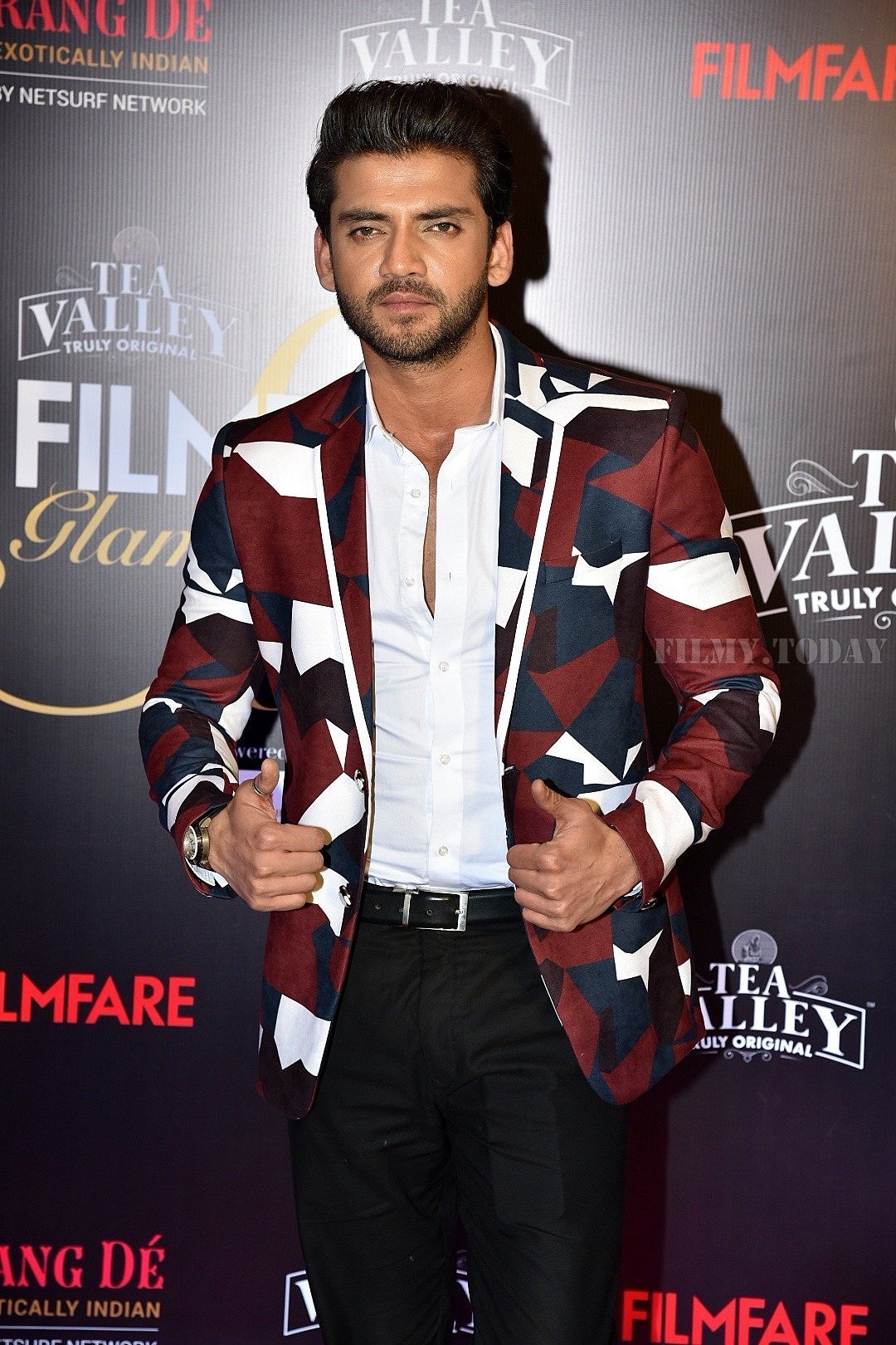 Photos: Red Carpet Of Filmfare Glamour and Style Awards 2019 | Picture 1626812