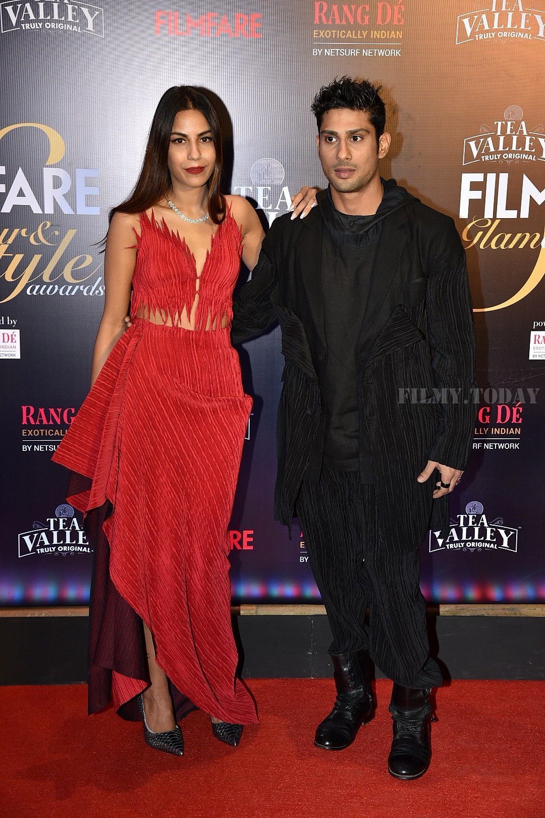 Photos: Red Carpet Of Filmfare Glamour and Style Awards 2019 | Picture 1626948