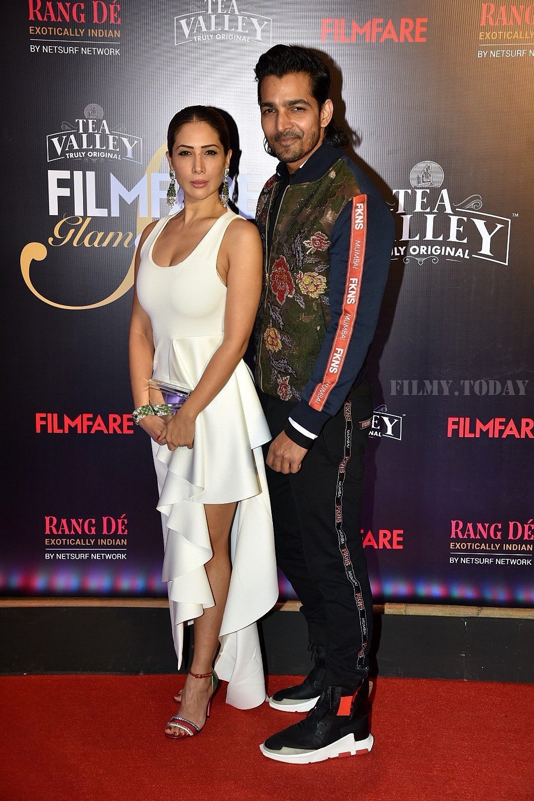 Photos: Red Carpet Of Filmfare Glamour and Style Awards 2019 | Picture 1626947