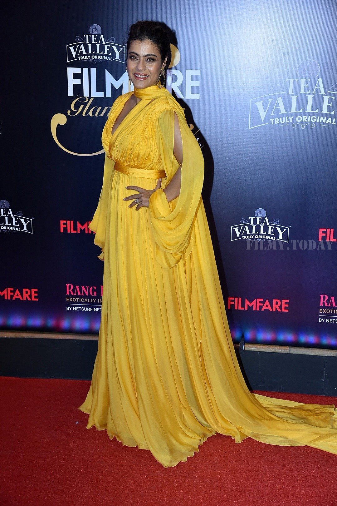 Kajol - Photos: Red Carpet Of Filmfare Glamour and Style Awards 2019 | Picture 1626869
