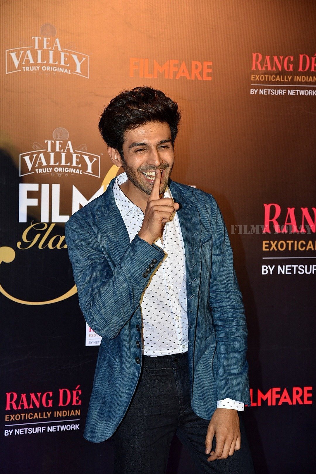 Kartik Aaryan - Photos: Red Carpet Of Filmfare Glamour and Style Awards 2019 | Picture 1626962