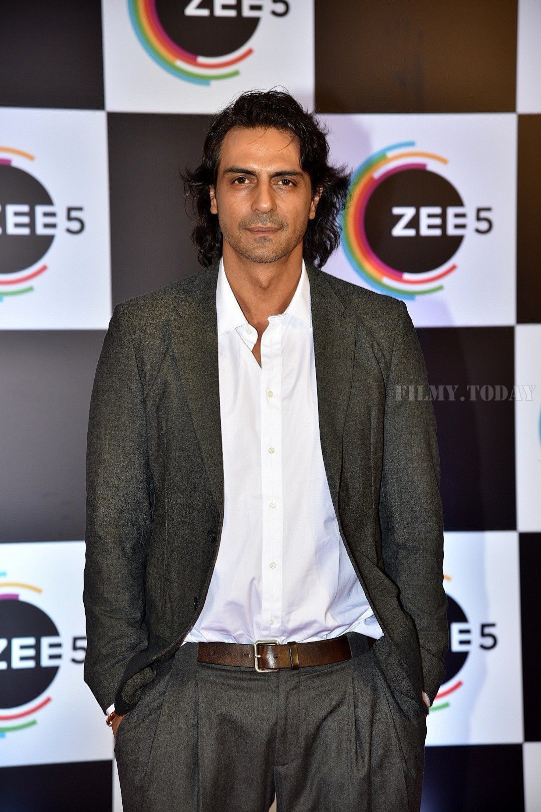 Arjun Rampal - Photos: Red Carpet Of 1 Year Anniversary Of Zee5 App | Picture 1627473