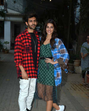 Photos: Luka Chuppi Cast Spotted at Macdock Office For Promotion Of The Film | Picture 1627928