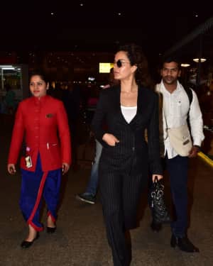 In Pics: Kangana Ranaut Spotted at Mumbai Airport | Picture 1619701