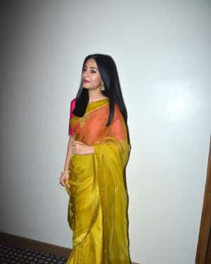 Photos: Amrita Rao During  Promotions Of Thakrey At Sun And Sand | Picture 1623261