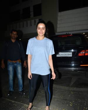 Photos: Shraddha Kapoor Spotted at Juhu | Picture 1623269