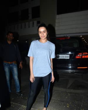 Photos: Shraddha Kapoor Spotted at Juhu | Picture 1623270