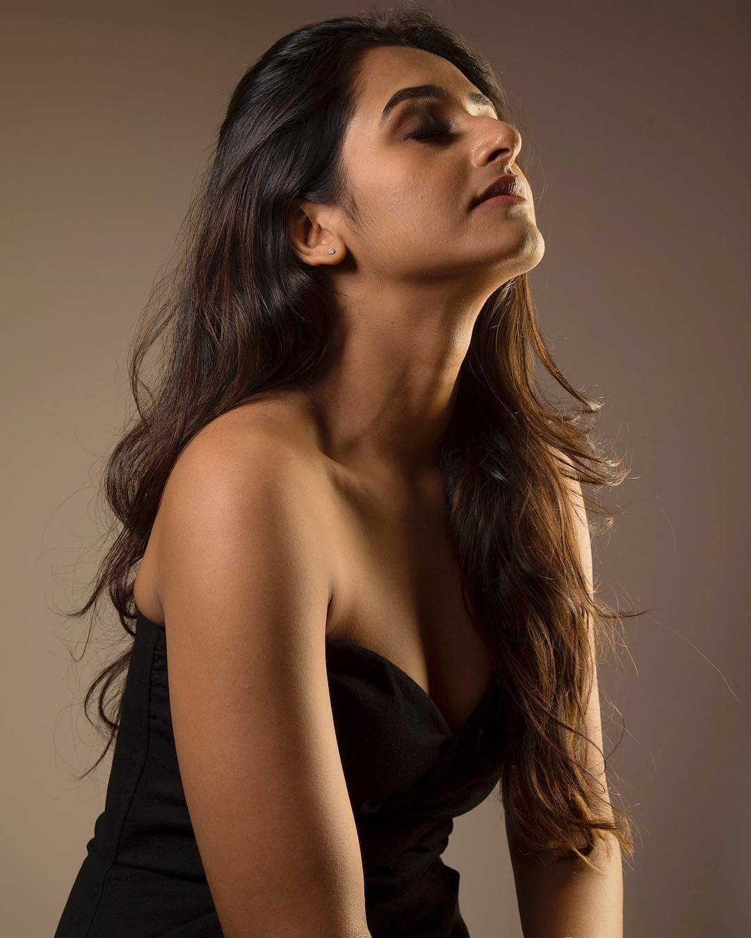 Fashion Model Pranwesha Photos | Picture 1540012