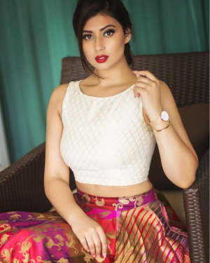 300px x 375px - Picture 1539402 | Sameea Bangera - Actress and Model Hot Instagram Photos