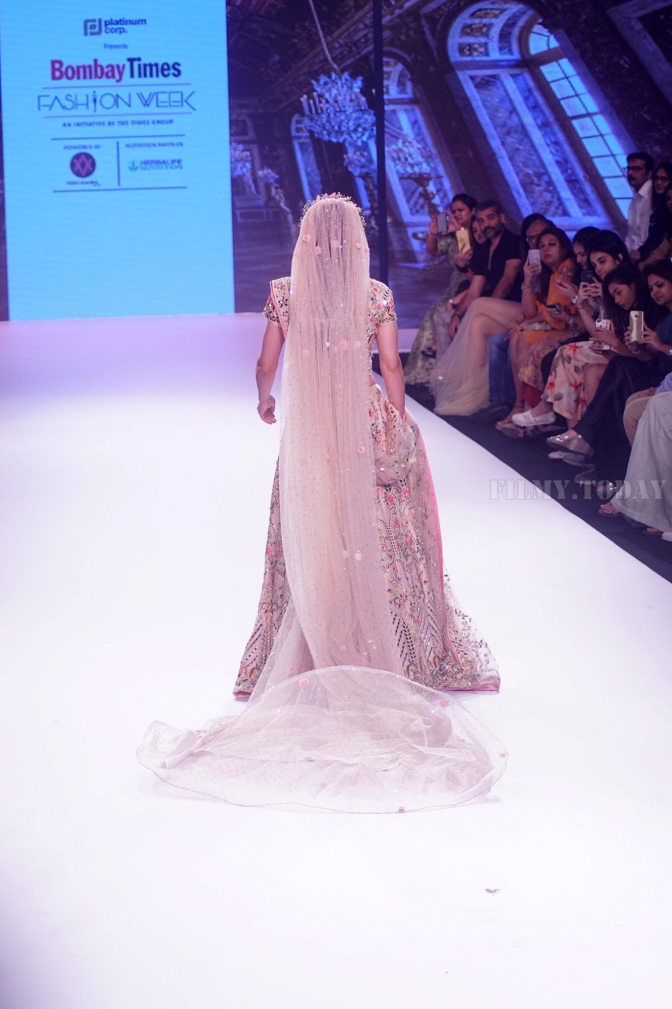 Photos: BTFW 2018 - Day 3 - Pallavi Goyal Show | Picture 1606433