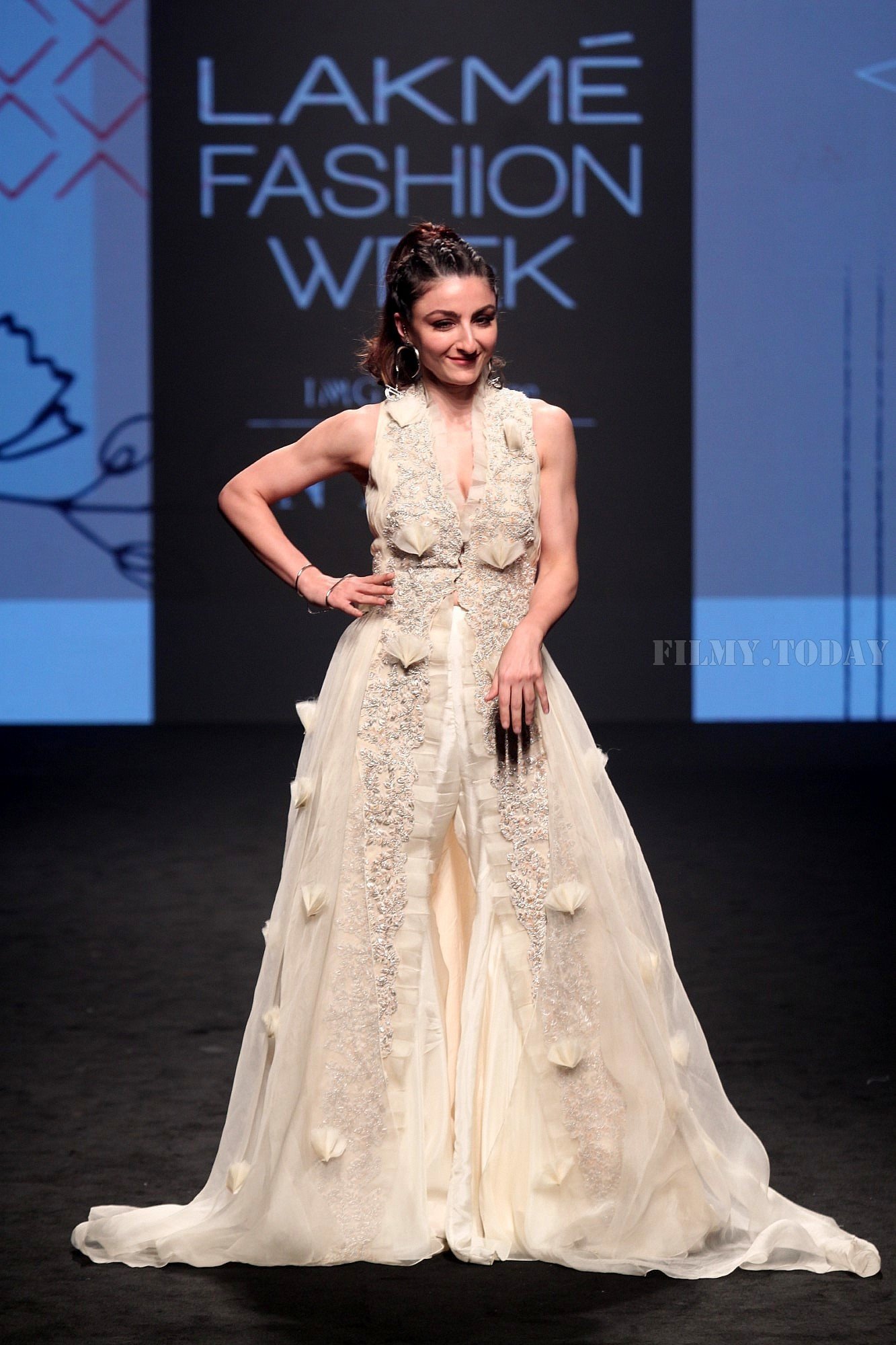 Soha Ali Khan - Photos: Celebs at Lakme Fashion Week Day 3 | Picture 1624771