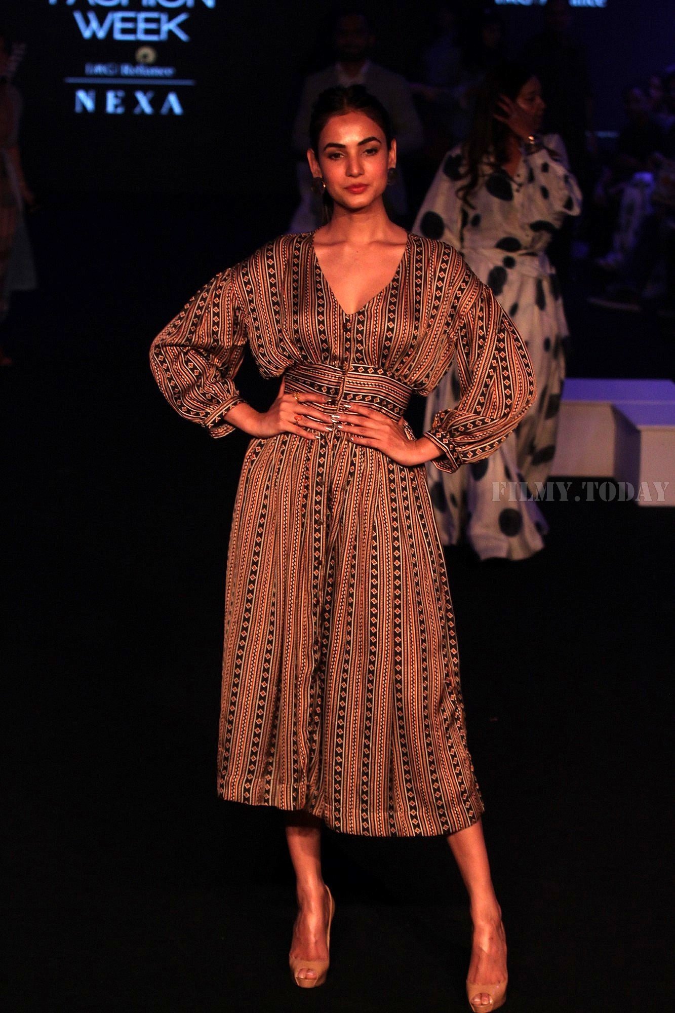 Sonal Chauhan - Photos: Celebs at Lakme Fashion Week Day 3 | Picture 1624775